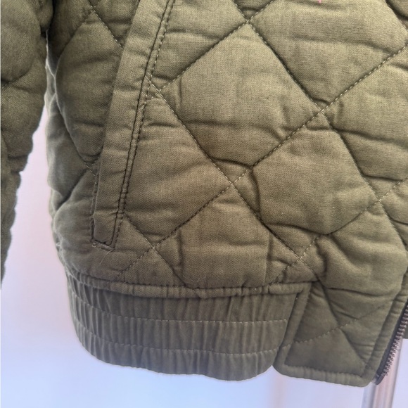 Time And Tru Womens Olive Green Quilted Jacket Size S 4-6 - Picture 3 of 4